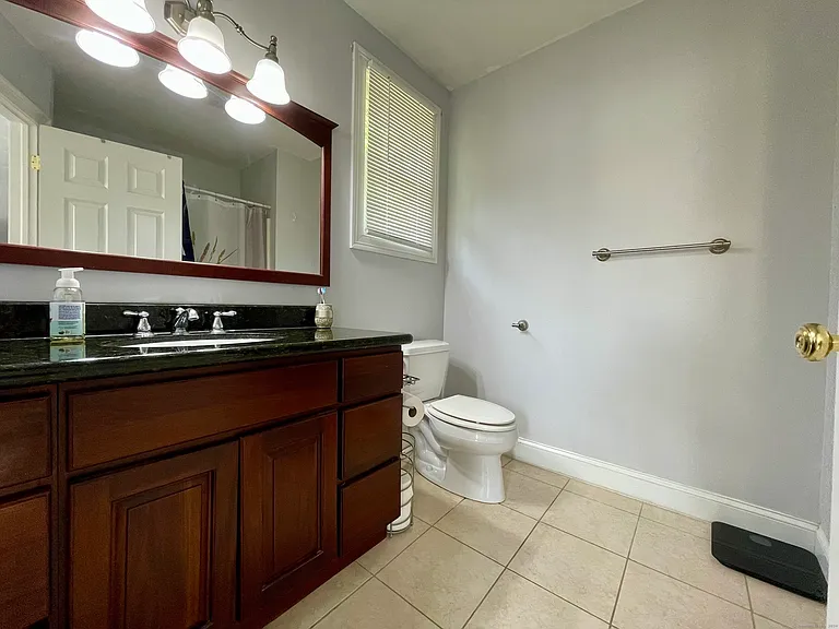 70 Grimes Rd — Photo 12