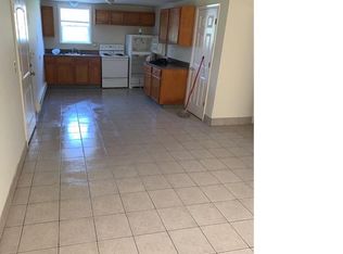 2336 Gabriel Ave APT 2, Zion, IL 60099