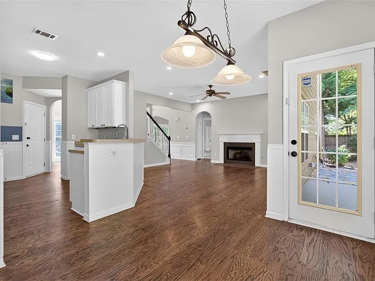 28 Stonehenge Ct — Photo 17