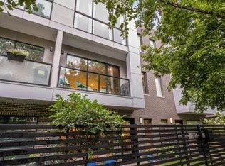 1725 N Winnebago Ave, Chicago, IL 60647