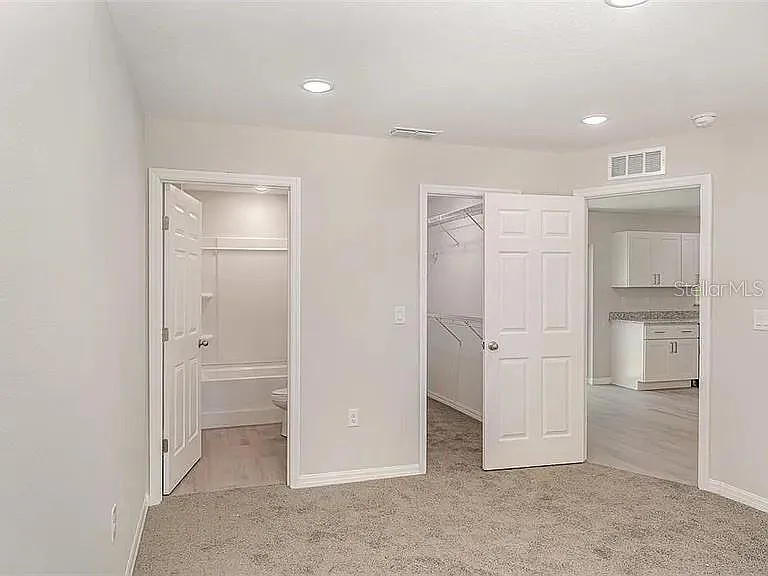2 bed, 2.0 bath, 1071 sqft, $1,650 — Photo 3