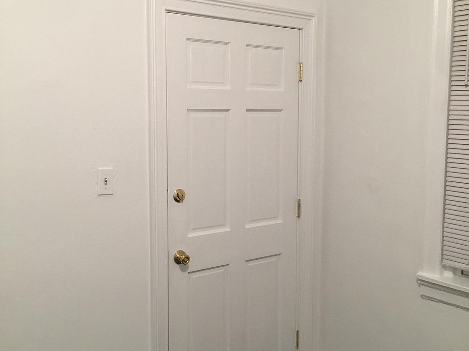 Entry Door, with dead-bolt lock