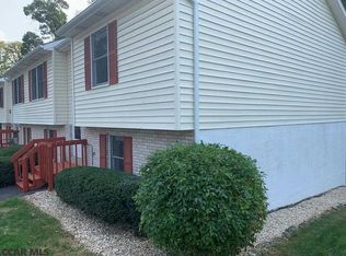 212 Fernwood Ct, State College, PA 16803