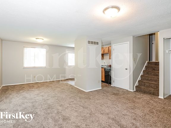 3rd image of 1511 Lansdowne Rd