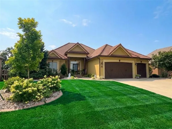 6019 NW 107th St, Kansas City, MO 64154