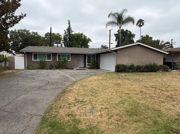 8449 Limerick Ave, Winnetka, CA 91306