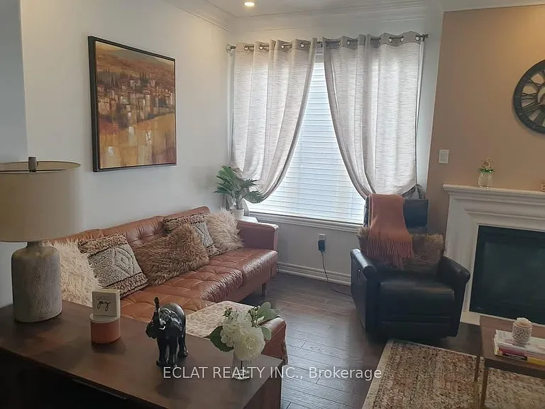 232 Kincardine St — Photo 11