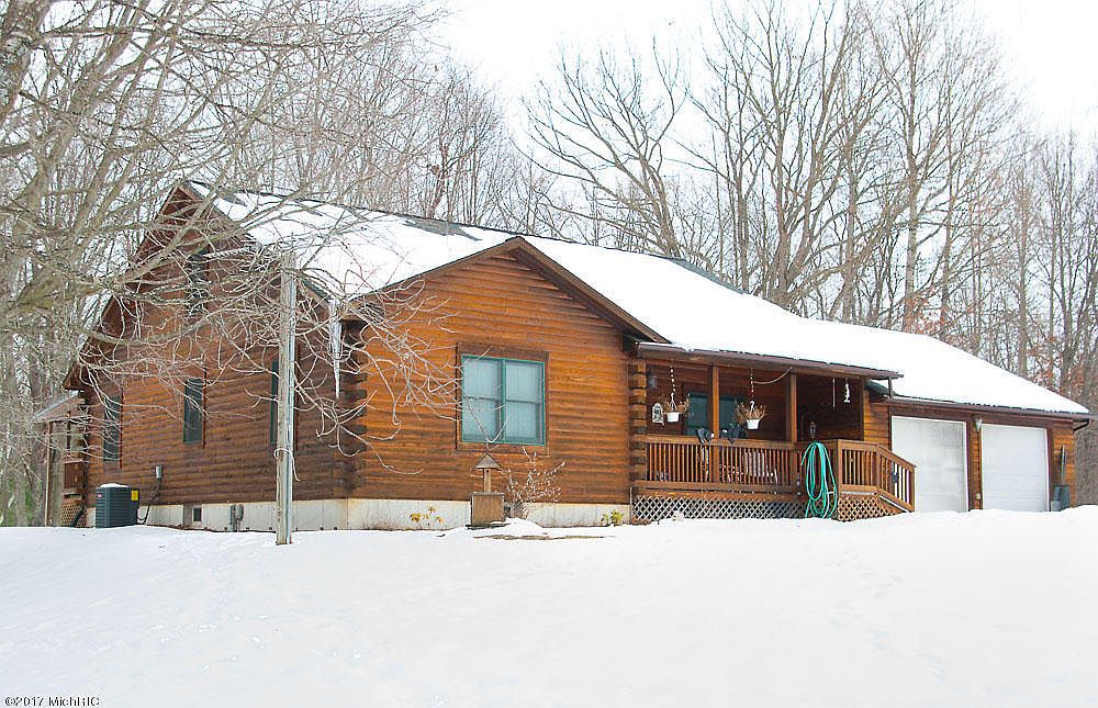 8 eyes  3483 E Eight Mile Rd, White Cloud, MI 49349 | Zillow