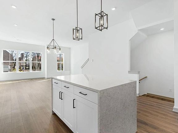 Kitchen, Main Living