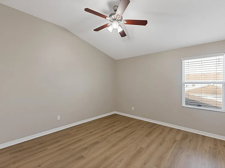 506 Rainbow Springs Loop — Photo 15