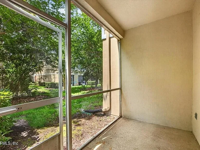 8098 Summer Palm Ct — Photo 13