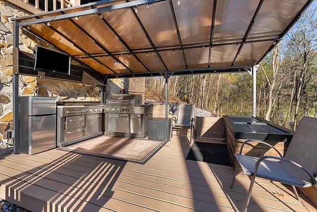 28th image of this home