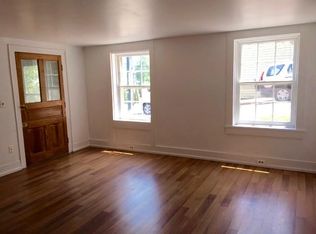 102 N Jefferson St, Staunton, VA 24401