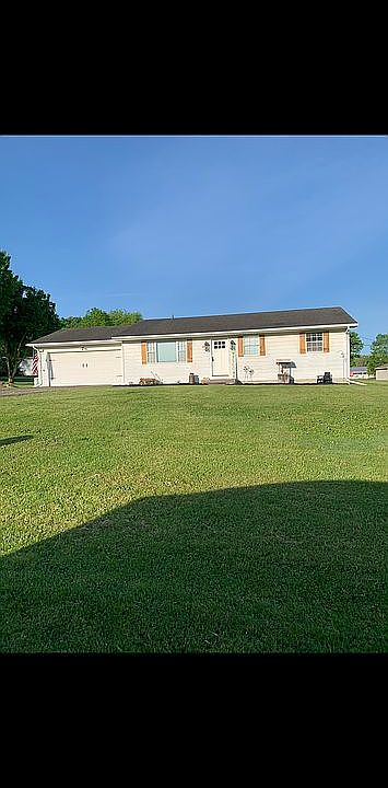 1st image of 90 Fry Dr