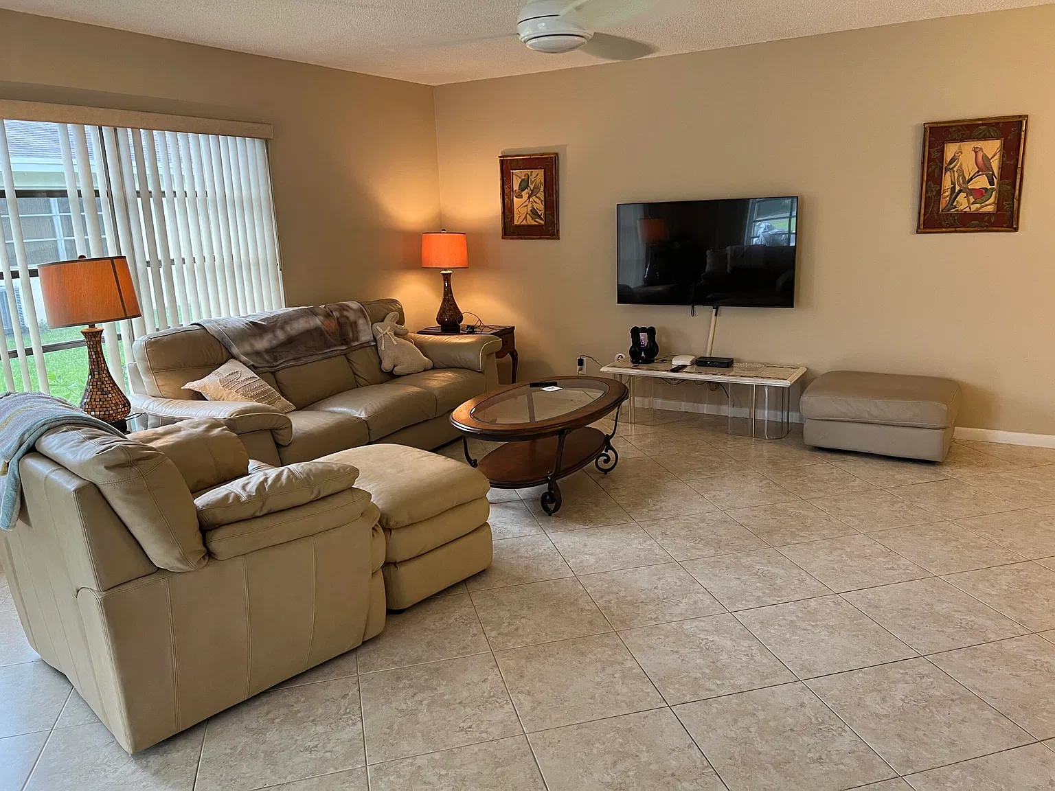 2 bed, 2.0 bath, 1186 sqft, $2,000 — Photo 3
