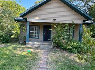 700 Warren St, Terrell, TX 75160