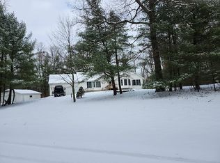 12815 Hamilton Hills Dr NE, Gowen, MI 49326