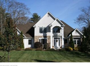 129 Town Farm Rd, Hampden, ME 04444