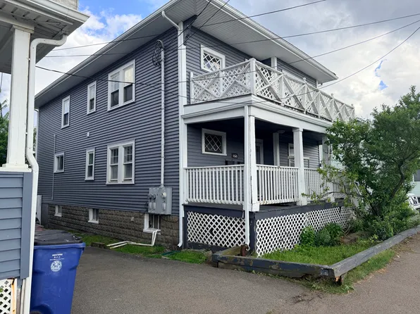 1028 N Shore Rd, Revere, MA