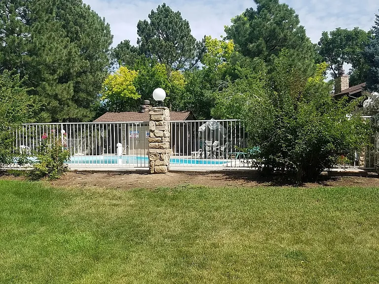 1872 S Pitkin Cir #0 — Photo 10
