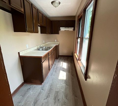 4th image of 156 Avenue C