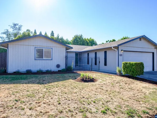 6794 Pierce Ct N, Keizer, OR 97303