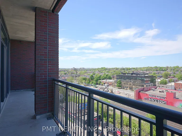 1185 Dupont St #719 — Photo 28