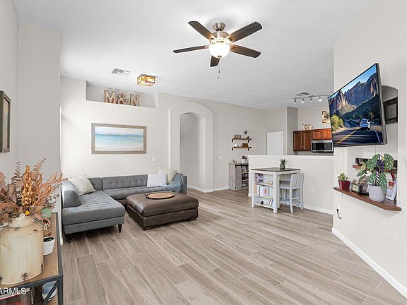 4th image of 2250 E DEER VALLEY Road #94