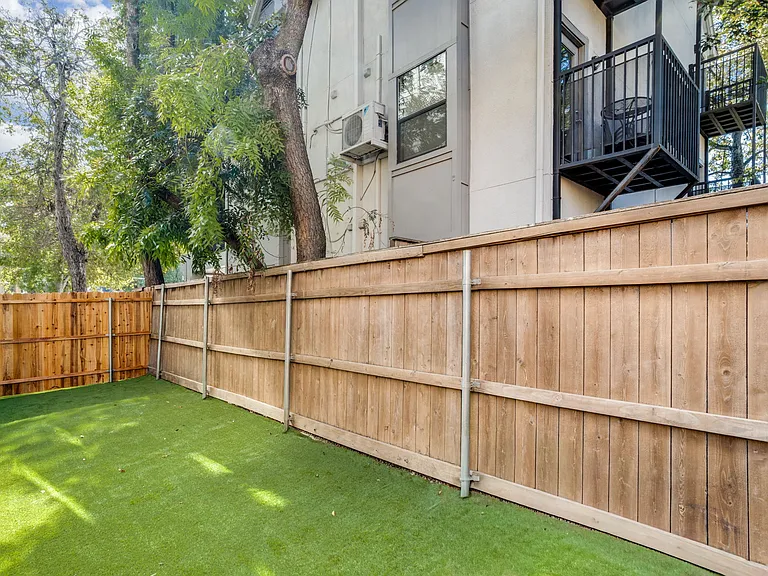 6001 Lewis St #104 — Photo 28
