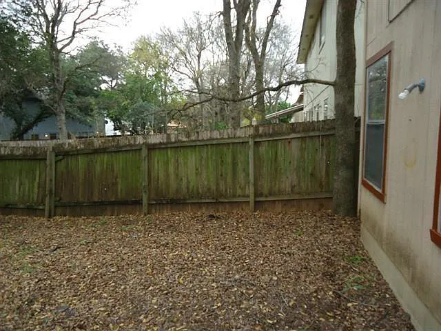 9627 Sugar Hill Dr #B — Photo 32