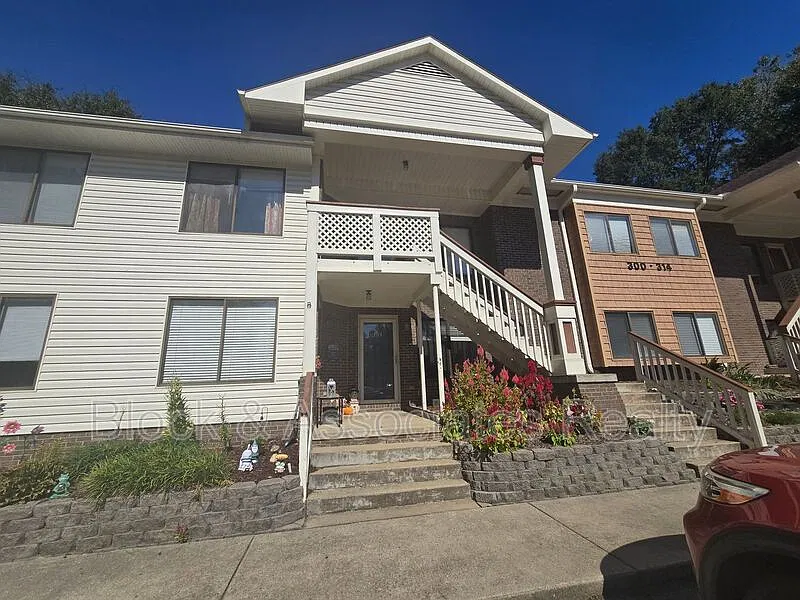 304 Davidson St