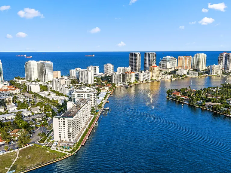 511 Bayshore Dr #401 — Photo 47