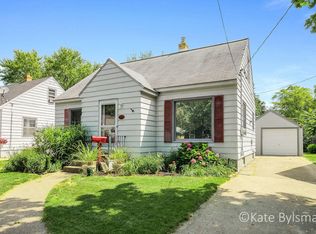 1630 Belden Ave SW, Wyoming, MI 49509