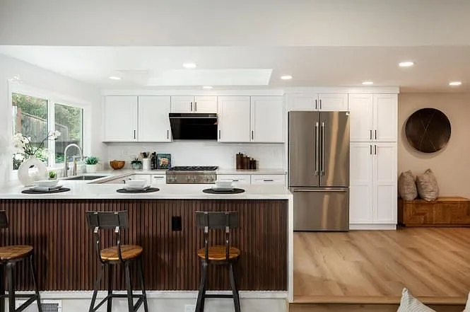 10531 Castine Ave — Photo 5