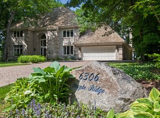 6306 Maple Rdg, Excelsior, MN 55331
