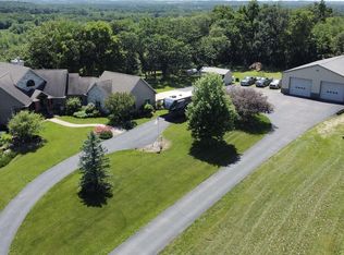 6822 S Nelson Rd, Brodhead, WI 53520