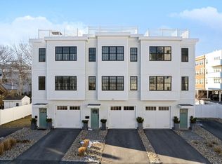 10 Berkley Rd #C, Hull, MA 02045