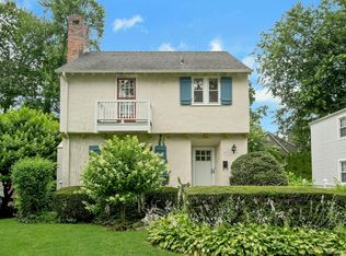 151 Clarence Rd, Scarsdale, NY 10583