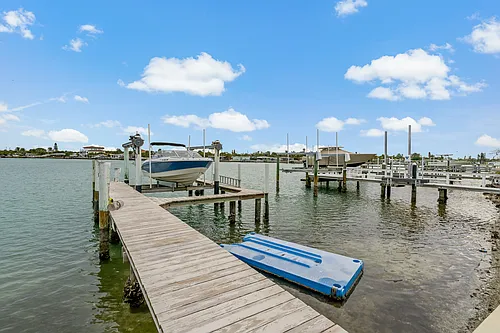 8441 Bayshore Dr #B Photo 1