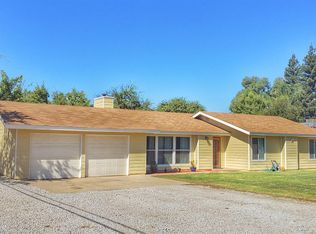 11894 Waverly Rd, Madera, CA 93636