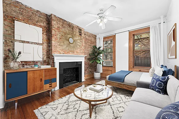 Rented by Compass | media 6