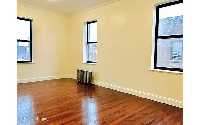 Rented by Douglas Elliman | media 7