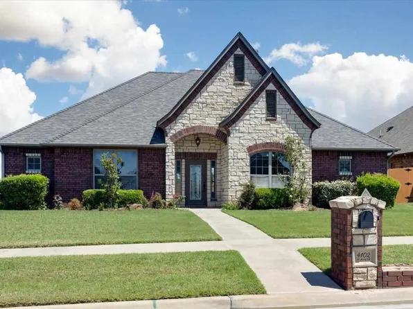 4102 NE Mossy Oak Dr, Lawton, OK 73507