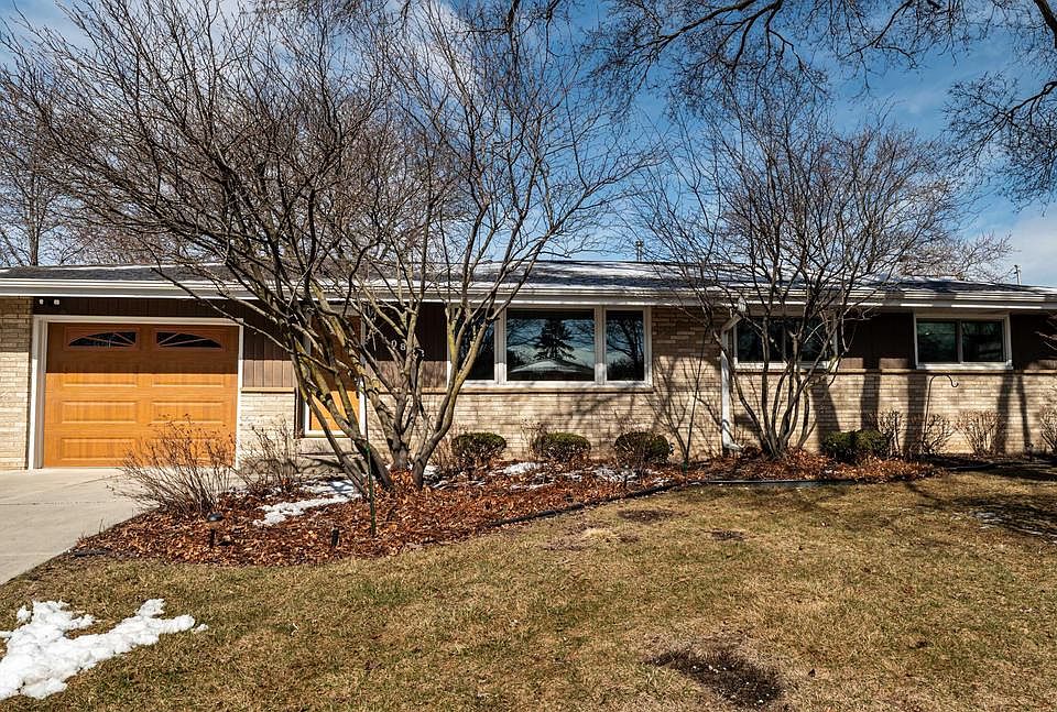 1st image of 10832 West Derby AVENUE