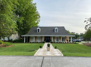 57 Magnolia Ridge Dr, Madisonville, LA 70447