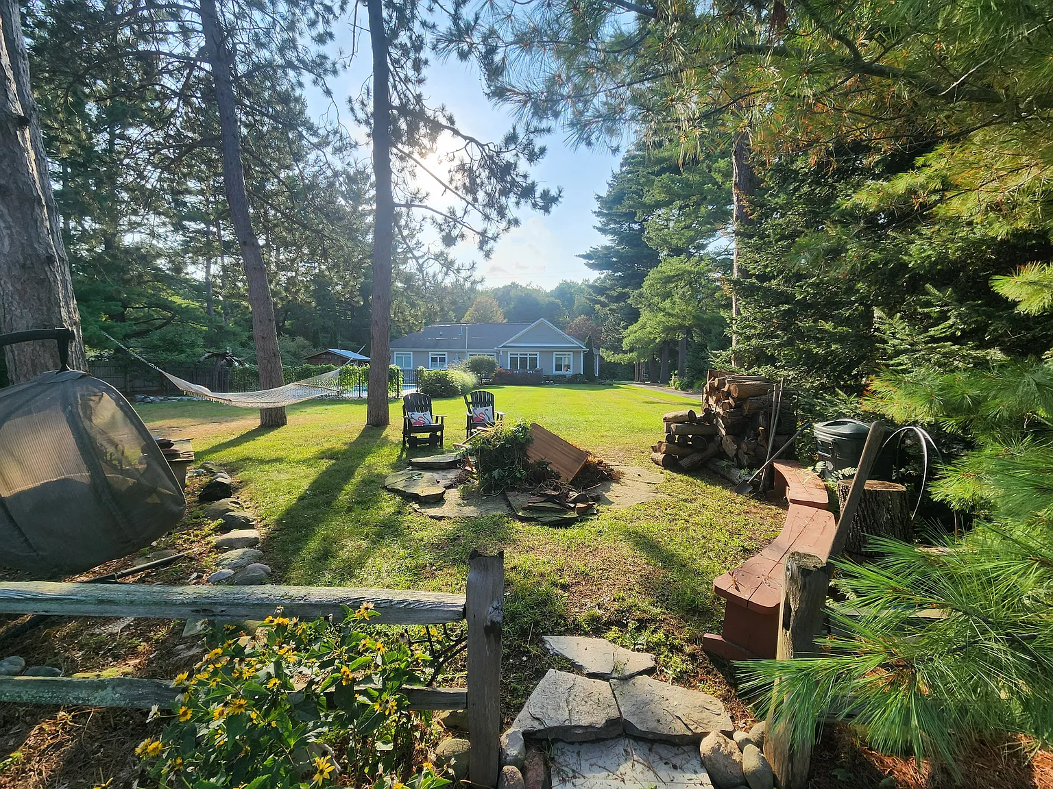 1 bed, 1100 sqft, $2,100 — Photo 3