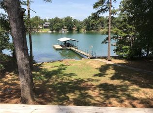 1132 Clearwater Shores Rd W, Fair Play, SC 29643