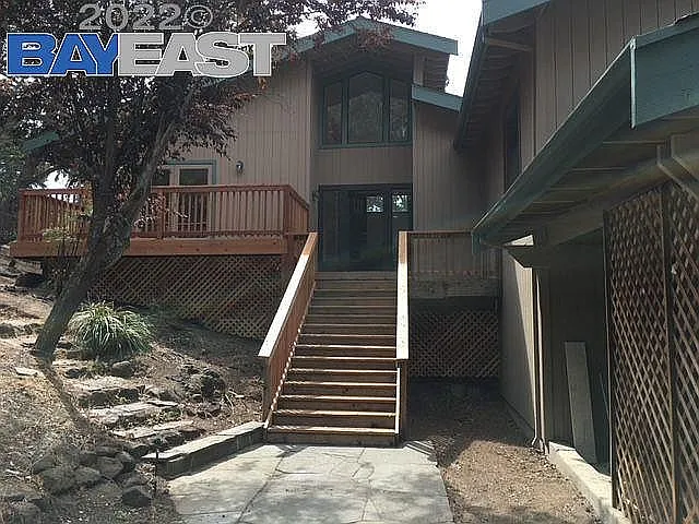 867 Sage Dr photo 1