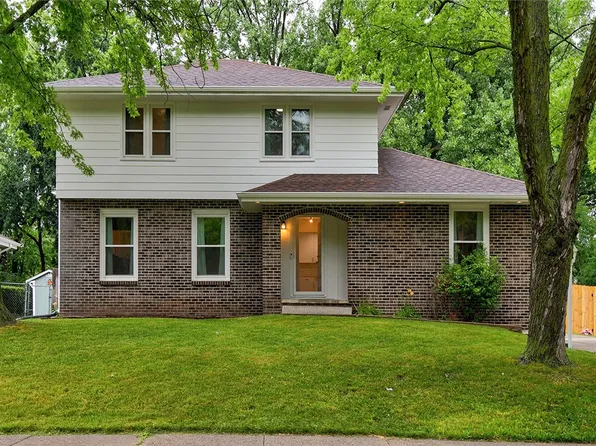 3005 Valdez Dr, Des Moines, IA 50310