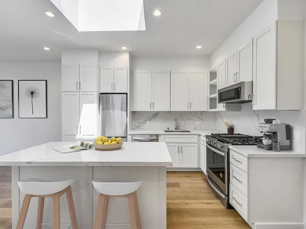 1439 Leavenworth St, San Francisco, CA 94109
